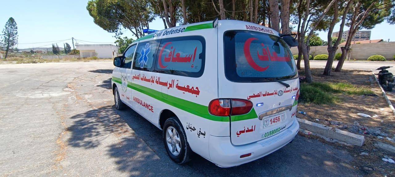 إصابة عناصر من مسعفي كشافة الرسالة في برج قلاوية