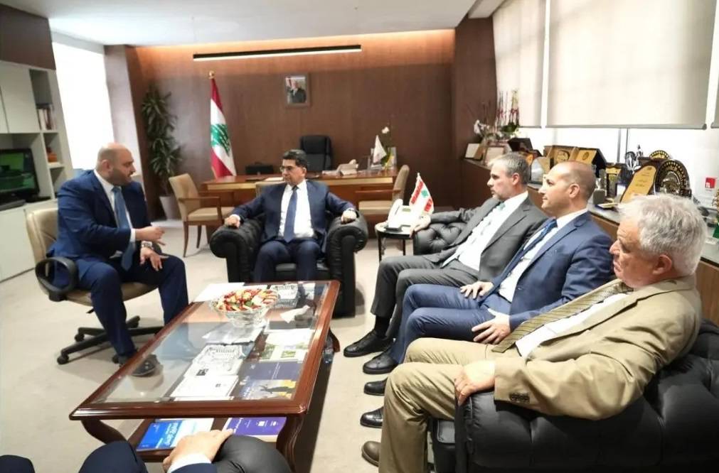 مرقص سلم ماغرو نسخة من المذكرات الاحتجاجية حول حماية الصحافيين