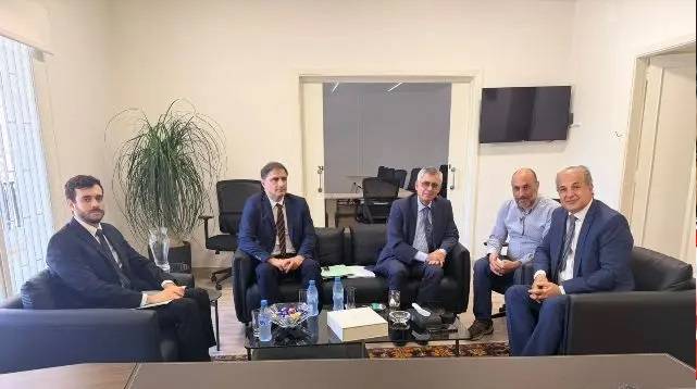 تعزيز التعاون محور لقاء سفير البرازيل مع الهيئة الوطنية لحقوق الإنسان