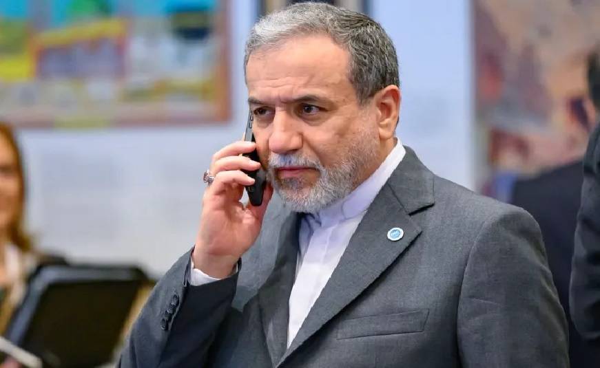 عراقجي سيقوم بزيارة أخرى إلى باكستان بعد زيارته لعُمان