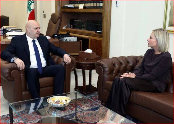 عون بحث مع بلاسخارت تثبيت وقف إطلاق النار