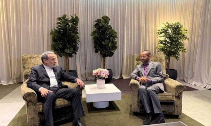 عراقجي ونظيره العماني يبحثان مساعي إنهاء الحرب على إيران