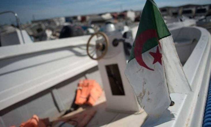 إسبانيا تعيد خمسة مراهقين جزائريين بعد رحلة هجرة غير نظامية