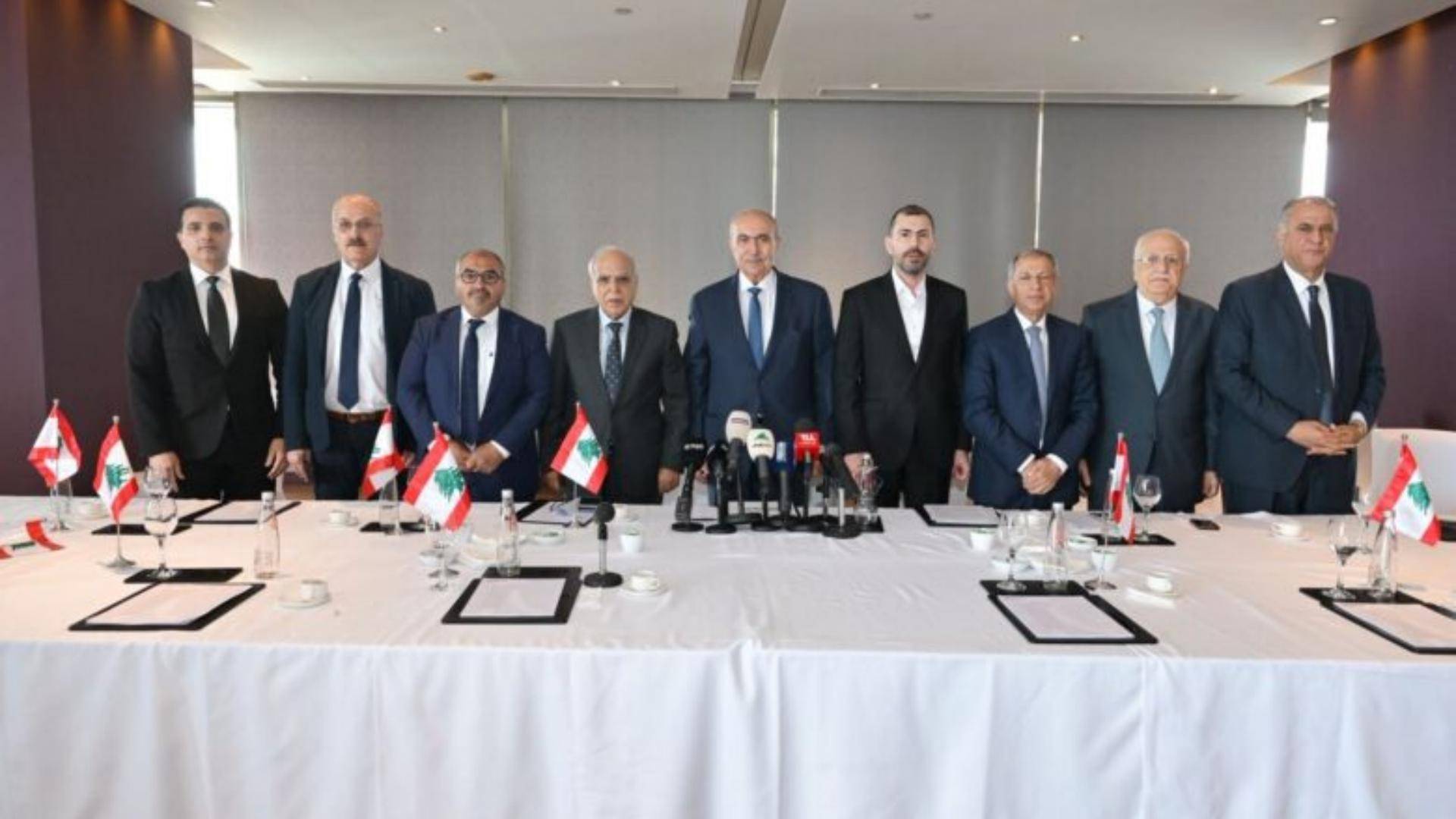 لقاء لعدد من النواب السنة يدعو لدعم الدولة في المفاوضات ووقف الحرب
