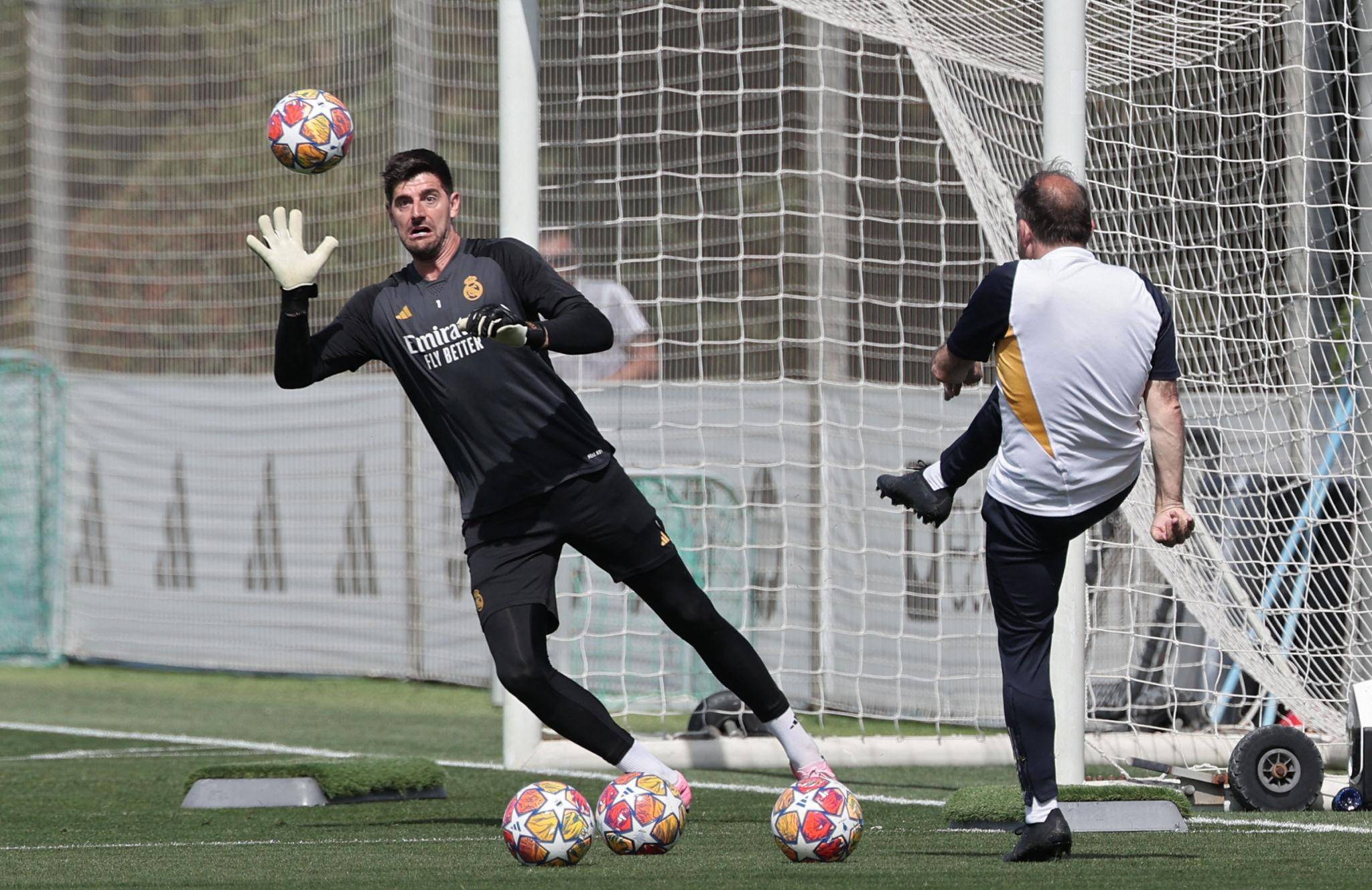 كورتوا يقترب من الكلاسيكو… دفعة كبيرة لريال مدريد