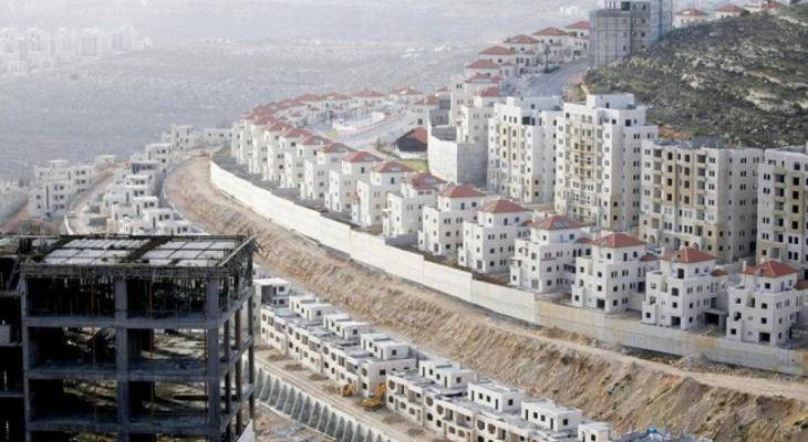 "إسرائيل" تصادق على ميزانية 270 مليون دولار لشق طرق استيطانية في الضفة