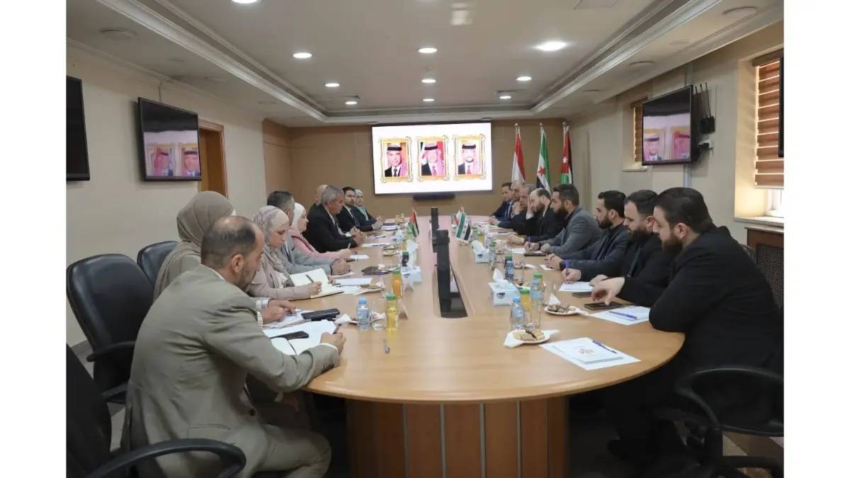 لبنان وسوريا والأردن تبحث تعزيز الربط الكهربائي وتبادل الغاز في عمان