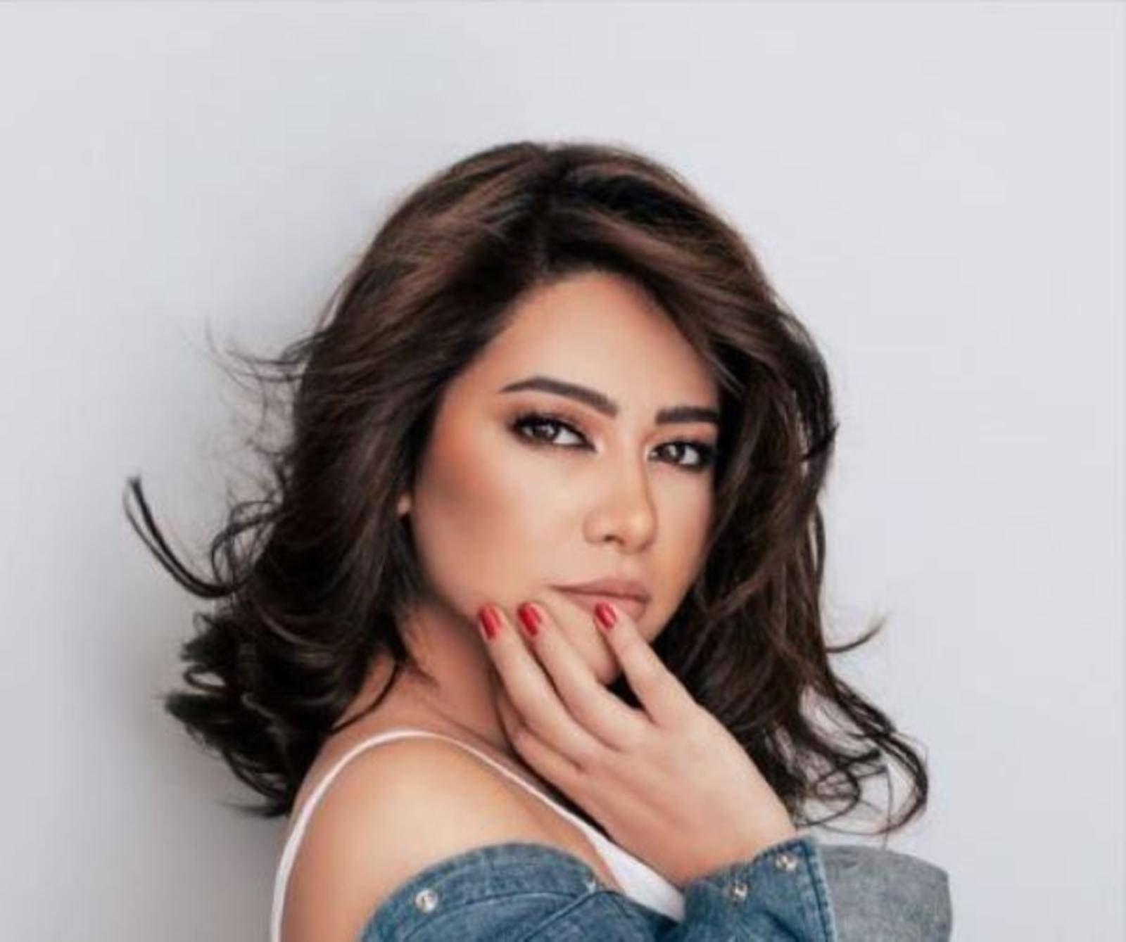 شيرين تعود في حفل غنائي قريبا