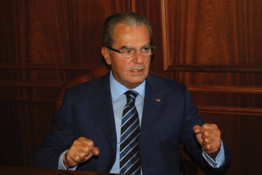 وديع الخازن يستنكر تدنيس الرموز الدينية في جنوب لبنان