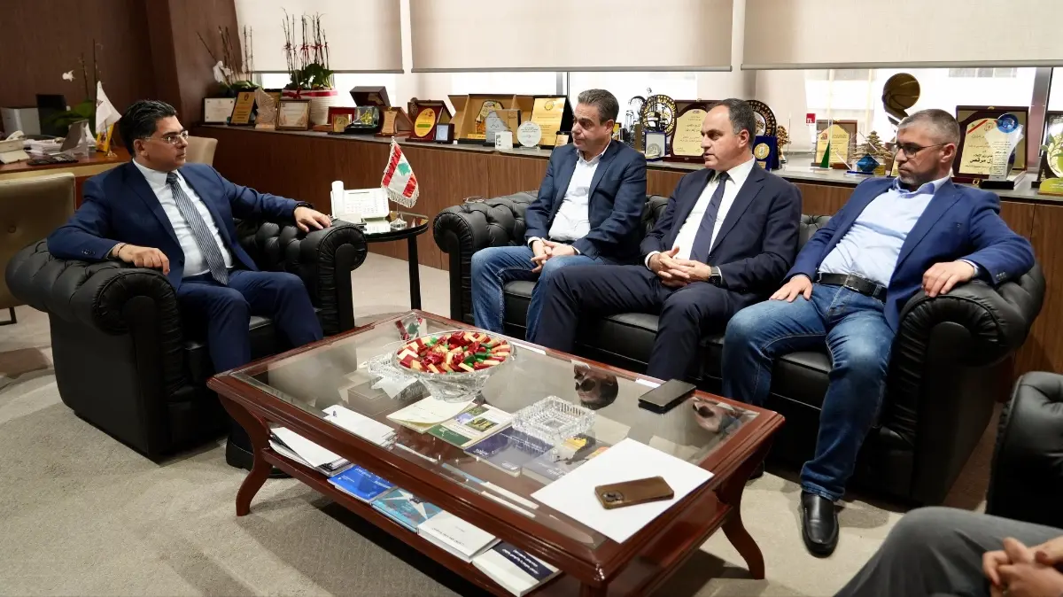 مرقص يستقبل سفير الكويت ووفداً من 