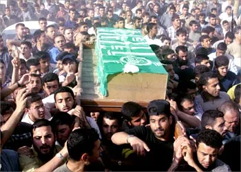 غزة..تشييع عزام خليل الحية بعد استشهاده بغارة إسرائيلية