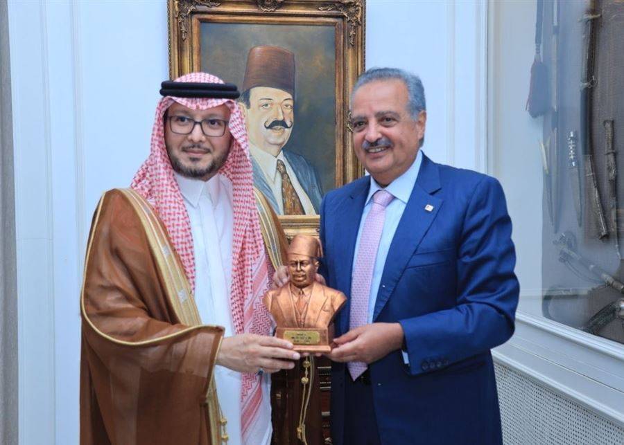أرسلان استقبل السفير بخاري في زيارة وداعية