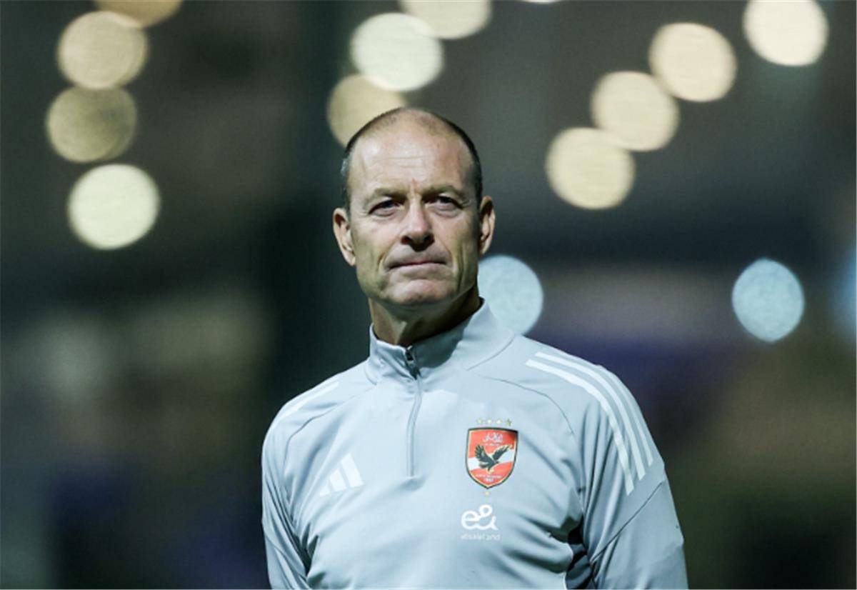 أزمة مدرب الأهلي تتفاقم بعد موقف بيراميدز