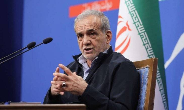بزشكيان يوجّه رسالة للبابا: الاعتداءات على إيران تستهدف القيم الإنسانية