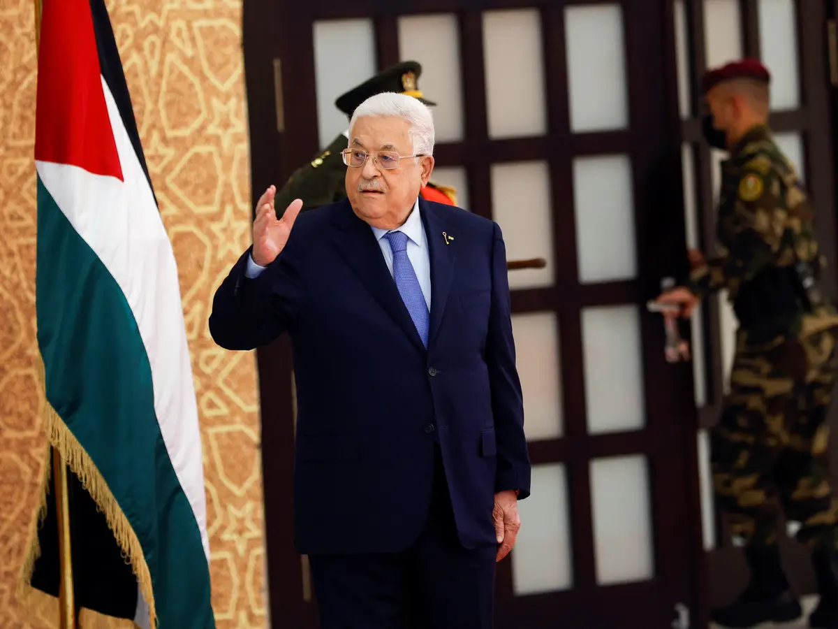 عباس: ما يجري في غزة "كارثة" ونرفض أي سلاح خارج الشرعية الفلسطينية