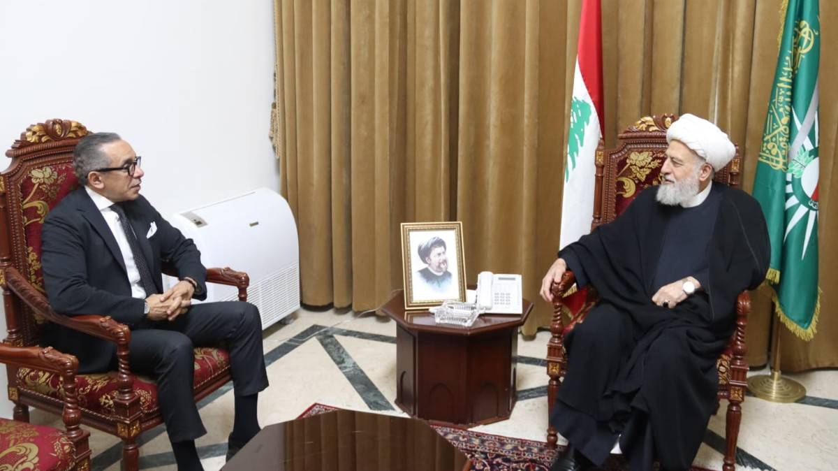 الخطيب للسفير المصري: نعوّل على خبرتكم ولن نقبل إلا بتحرير أرضنا