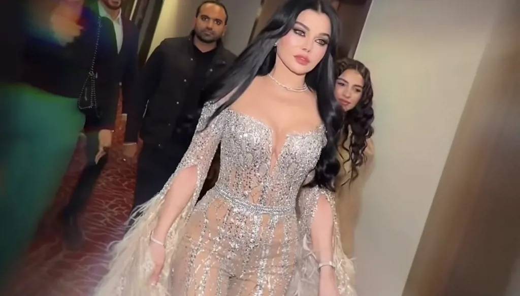 القضاء المصري ينصف هيفاء وهبي ويُلغي قرار منعها من الغناء