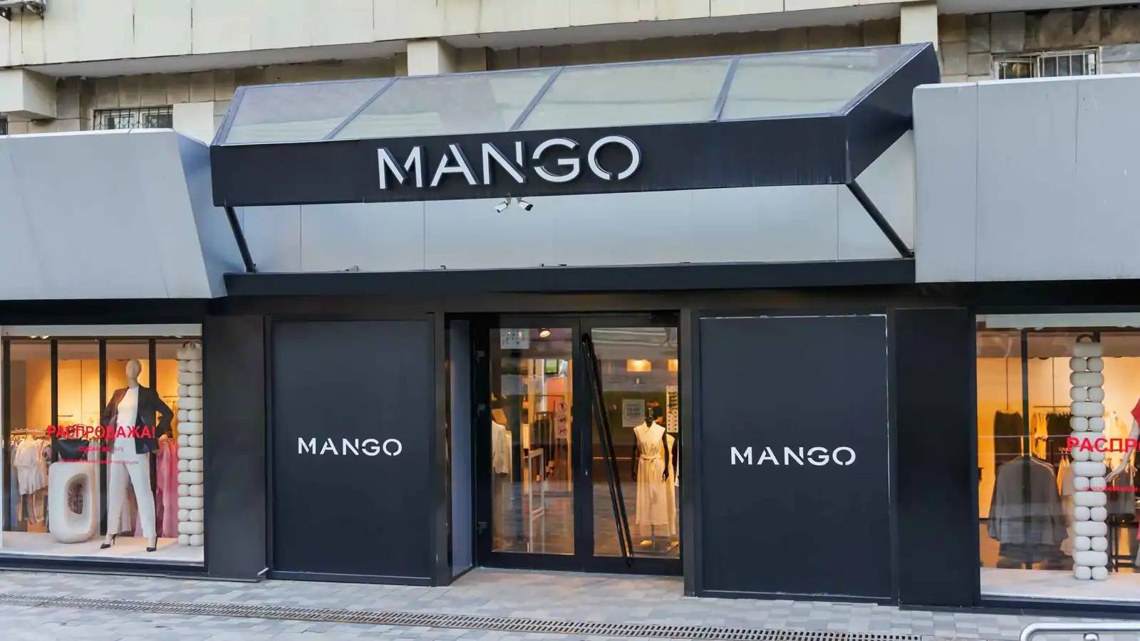 اعتقال نجل مؤسس 