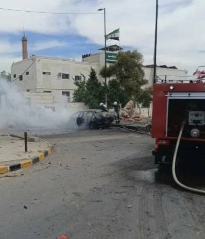 مقتل جندي وإصابة 4 آخرين بانفجار سيارة مفخخة قرب مبنى لوزارة الدفاع السورية
