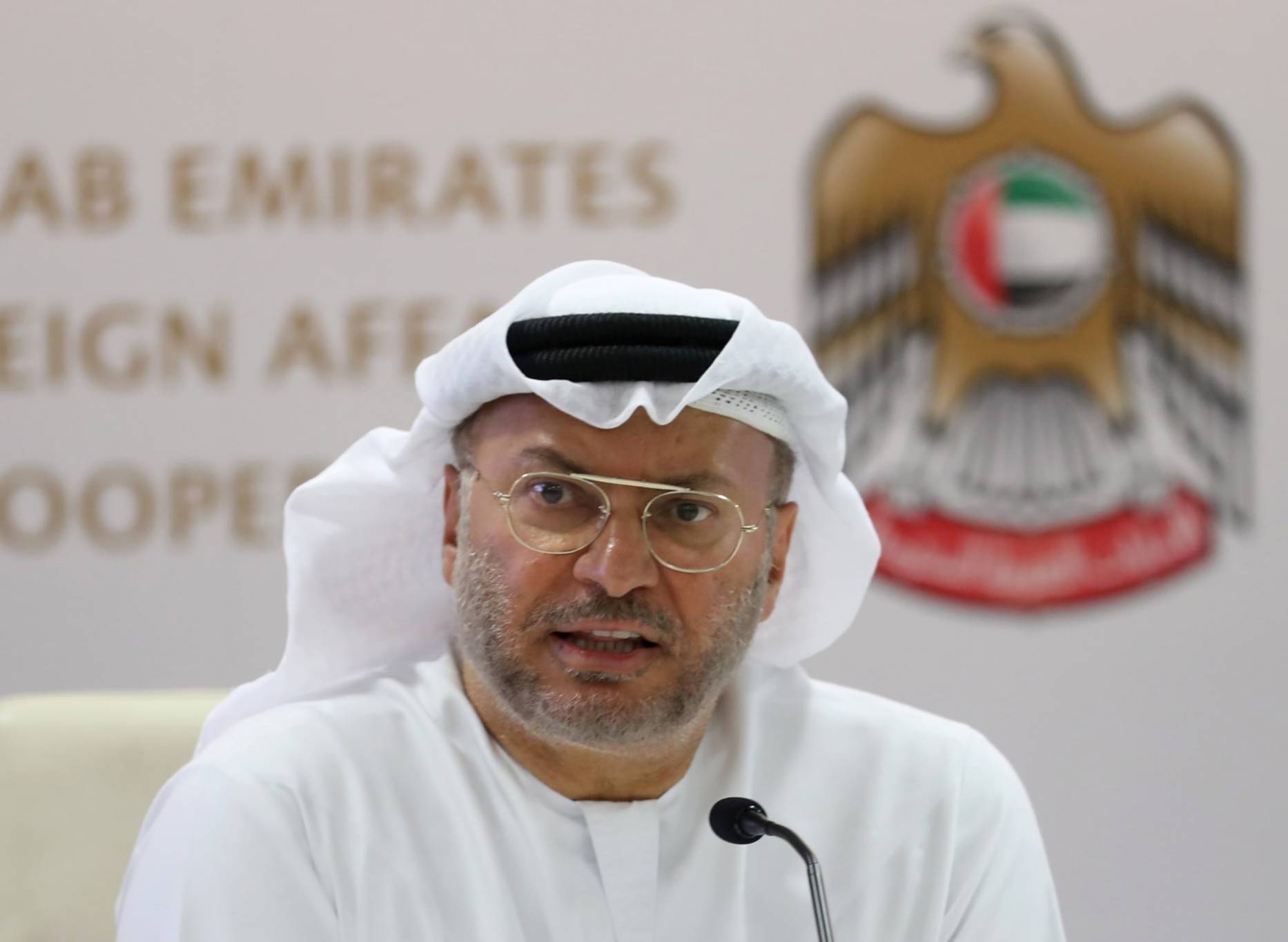 قرقاش: استهداف محطة براكة مؤشر خطير