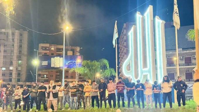 احتجاجات على قانون العفو… قطع طرق في صيدا وخلدة وطرابلس