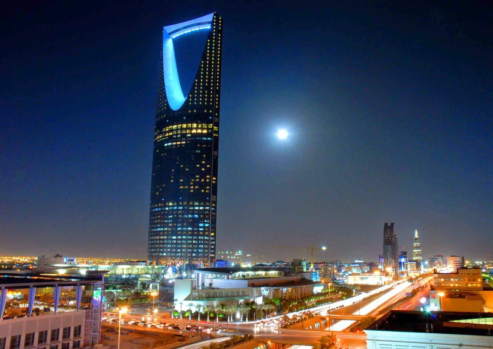 الرياض تدعم المسار الدبلوماسي لإنهاء التوتر مع إيران