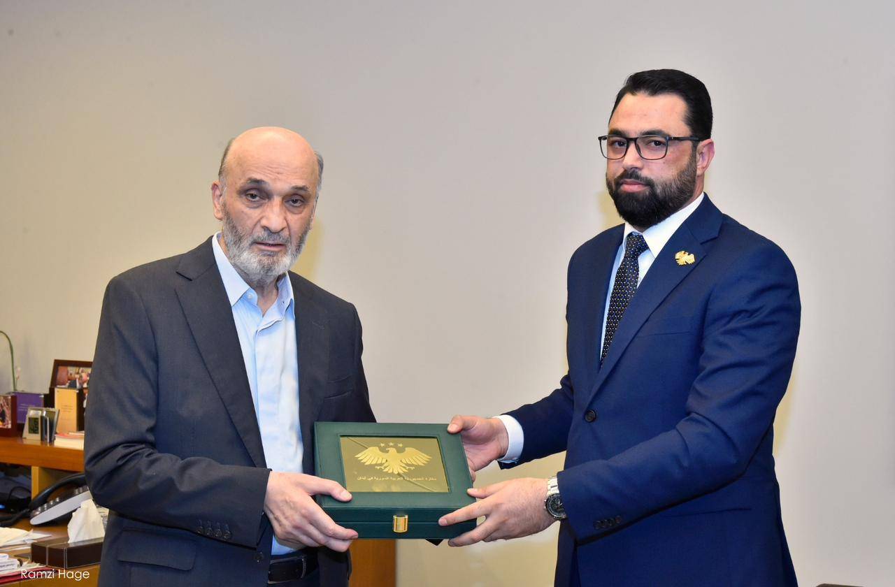 جعجع يستقبل القائم بالأعمال السوري…وتأكيد على الحوار والتواصل