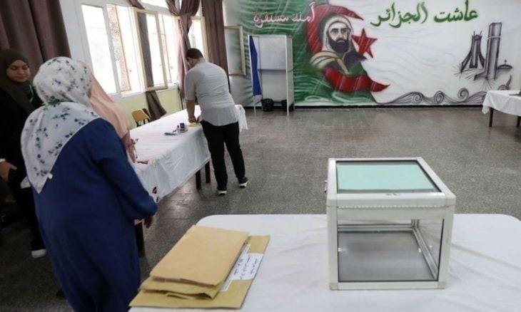 الأحزاب الجزائرية في سباق لتعويض المترشحين المقصاة