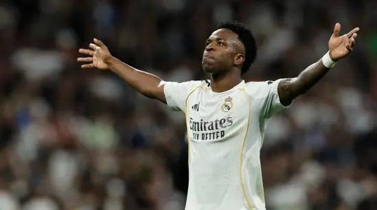 نهاية موسم فينيسيوس مع ريال مدريد