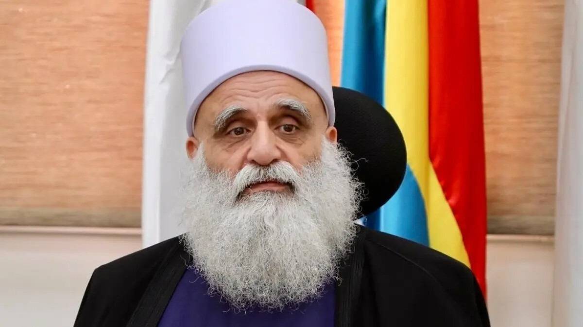 شيخ العقل: علينا أن نكون ثابتين في مواجهة التحديات