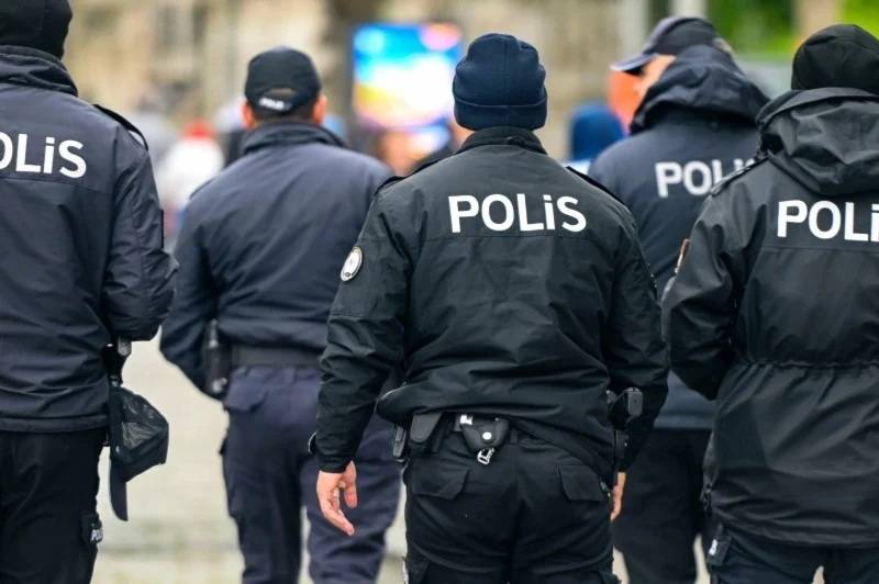 الشرطة التركية تعتقل 13 شخصاً في تحقيق يطال مؤتمر حزب الشعب الجمهوري