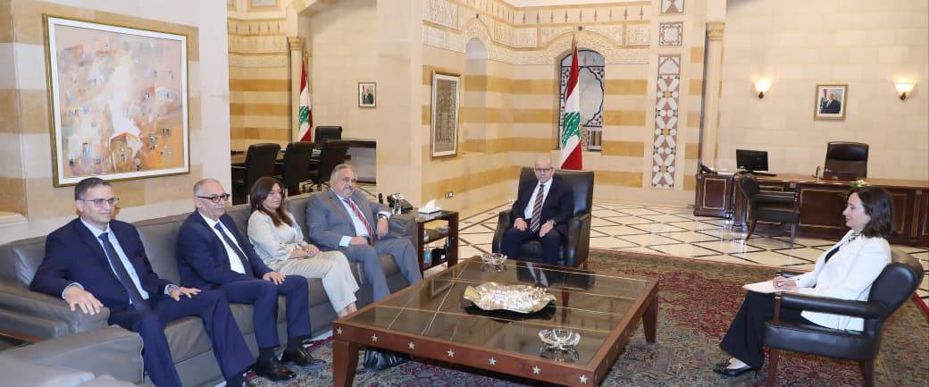 تطوير مطار القليعات خلال لقاء سلام مع هيئة الطيران المدني