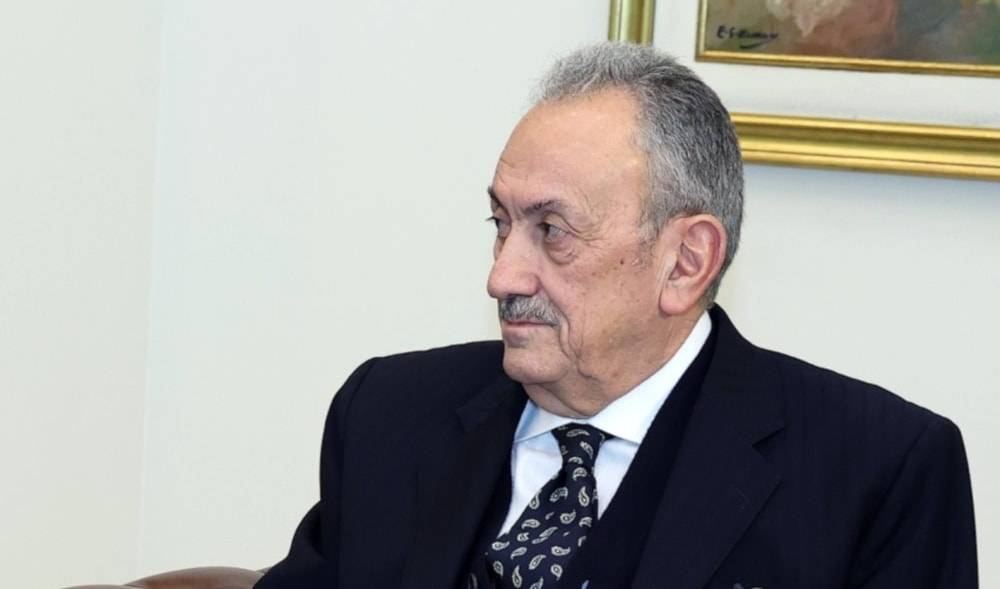 كرم في واشنطن... ماذا في جعبته؟
