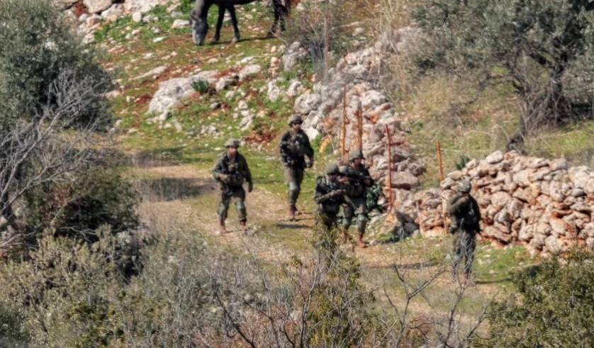 "هآرتس": "إسرائيل" تغرق في مستنقع لبنان.. وحربها عبثية