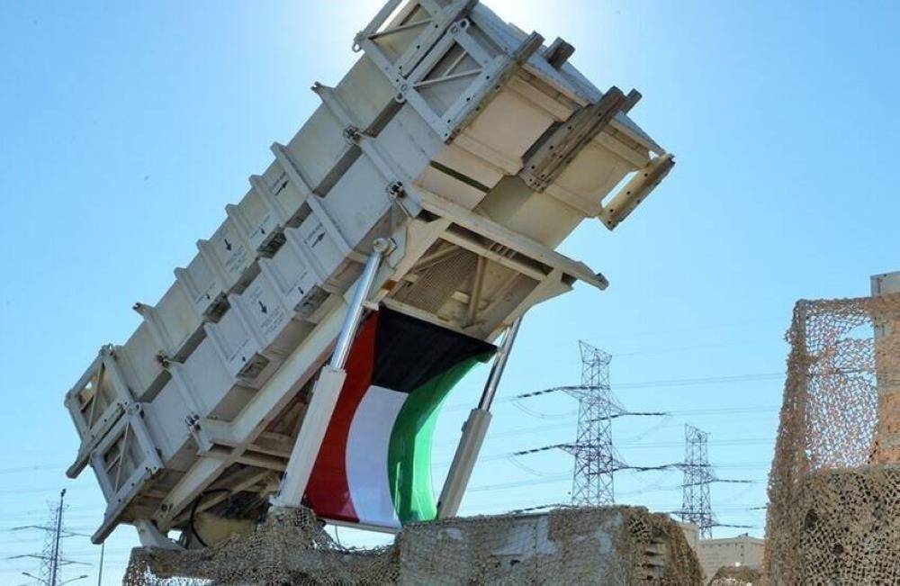 الدفاعات الجوية الكويتية تتصدى لهجوم صاروخي ومسيّرات