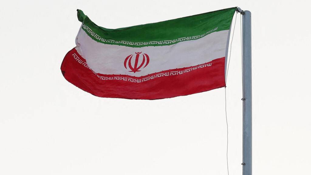طهران: أي مخالفة لضوابط عبور مضيق هرمز ستعرض أمن السفن للخطر
