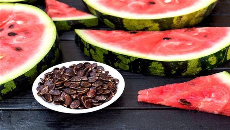 فوائد بذور البطيخ لكبار السن