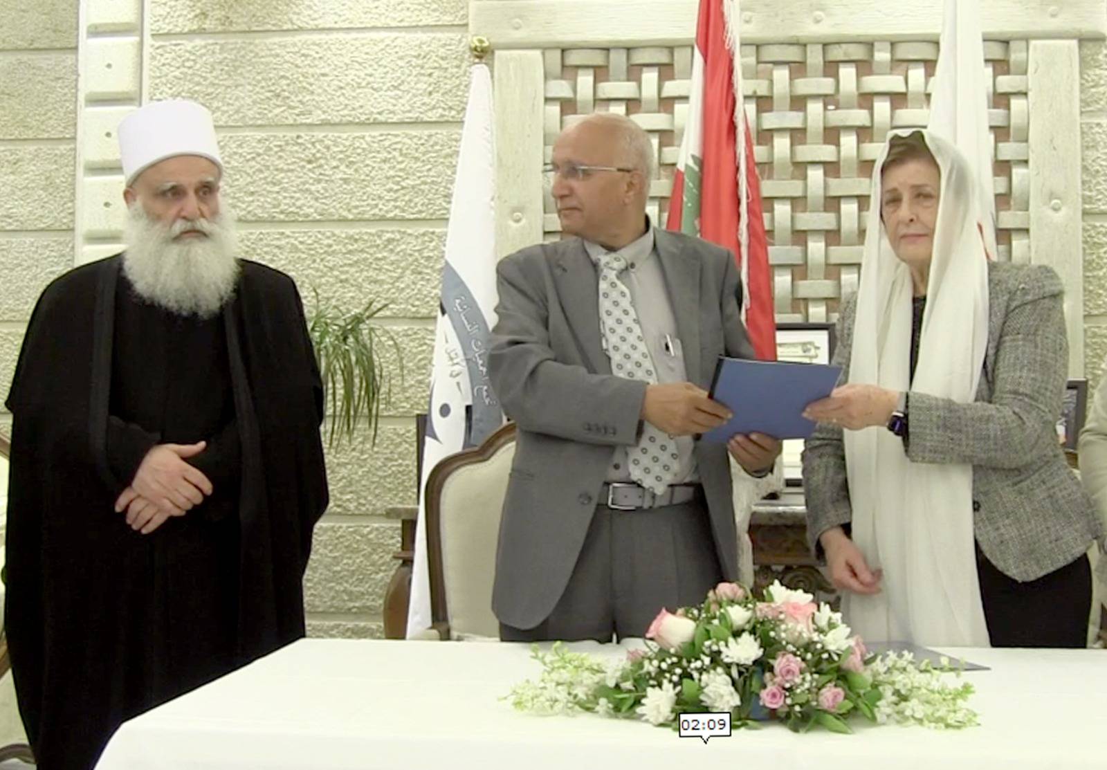 توقيع مذكرة تفاهم بين "لجنة الصحة والبيئة"
بالمجلس المذهبي وتجمّع الجمعيات النسائية في الجبل
