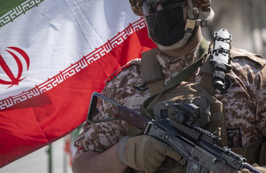 الحرس الثوري يكشف عن سبب الضربات الـ"دقيقة" على الكويت