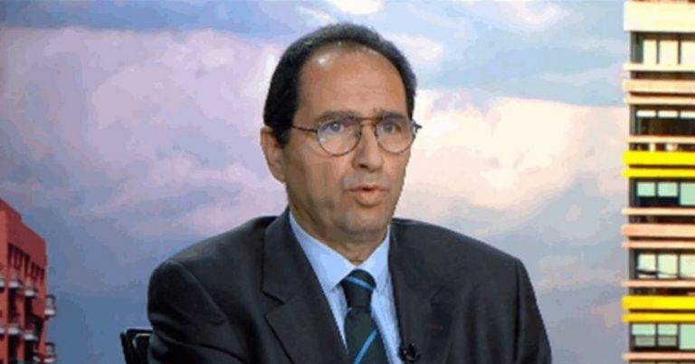 البراكس لـ "الديار": النفط بين الاستقرار و130 دولاراً
-انخفاض مرتقب للبنزين 50 ألف ليرة الجمعة