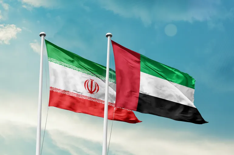 بلومبيرغ: اجتماع أمني بين مسؤولين إماراتيين وإيرانيين