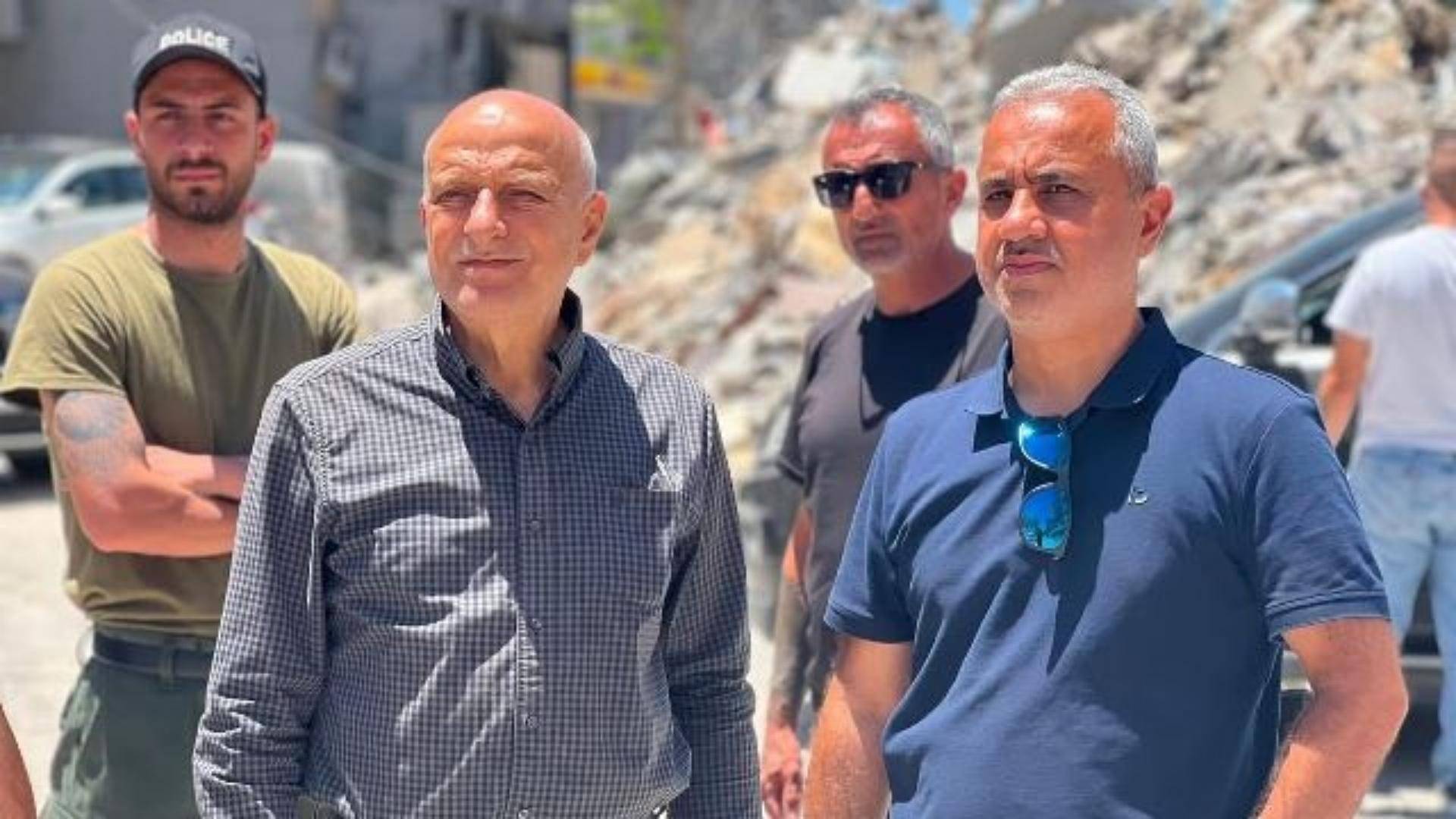 بلدية صور تتفقد الأضرار وتتابع أعمال إعادة فتح الشوارع