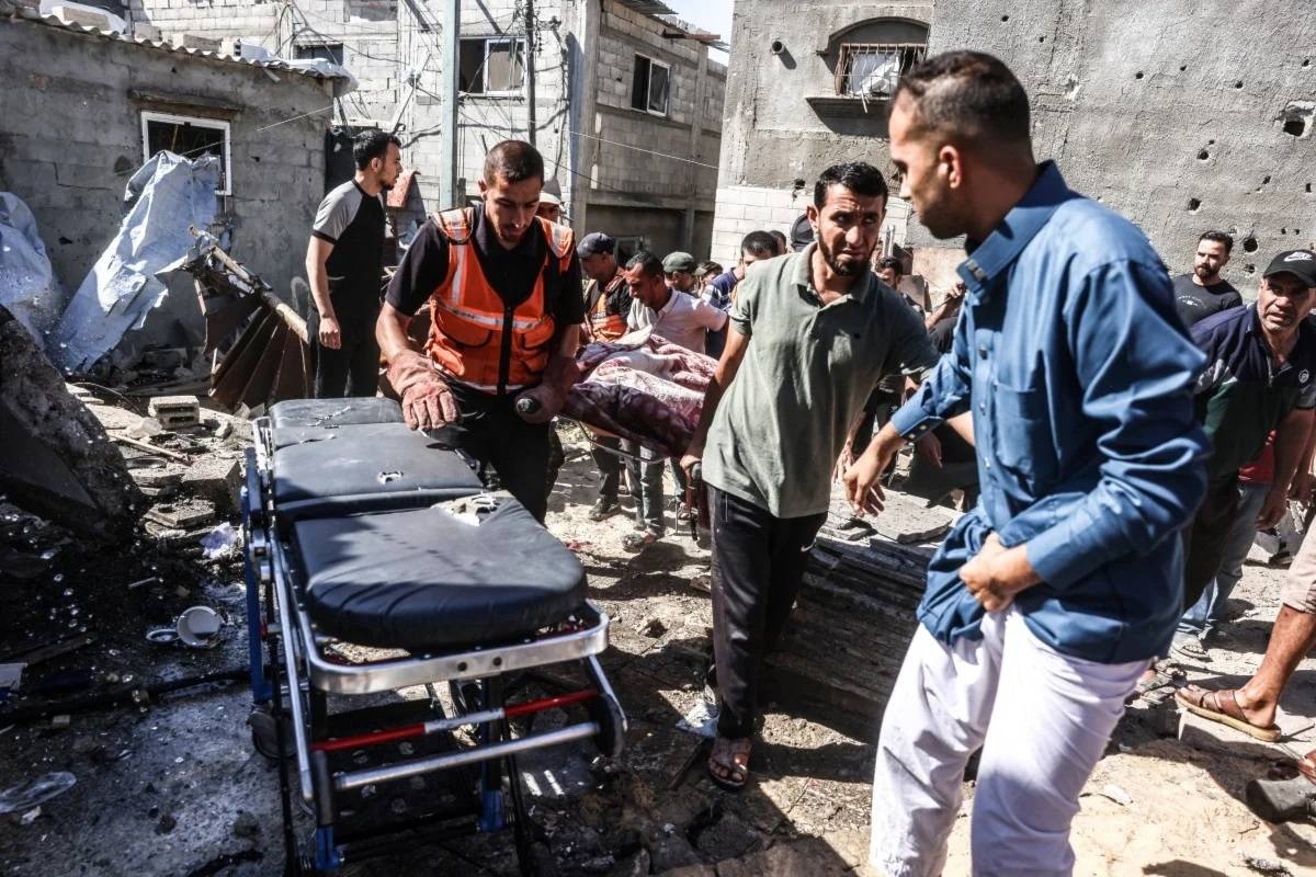 شهداء وجرحى في قصف إسرائيلي استهدف محيط مستشفى شمالي غزة