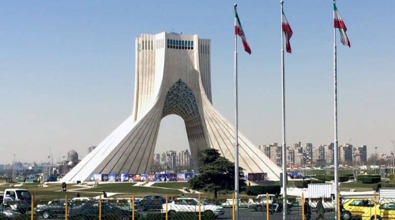 هجوم إلكتروني يعطل خدمات أربعة بنوك كبرى في إيران
