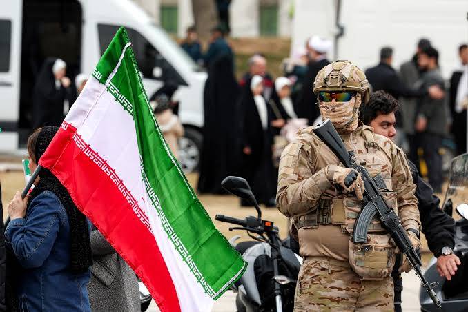 الجيش الإيراني: سنعزز الردع لمنع أي تفكير بالاعتداء على بلادنا