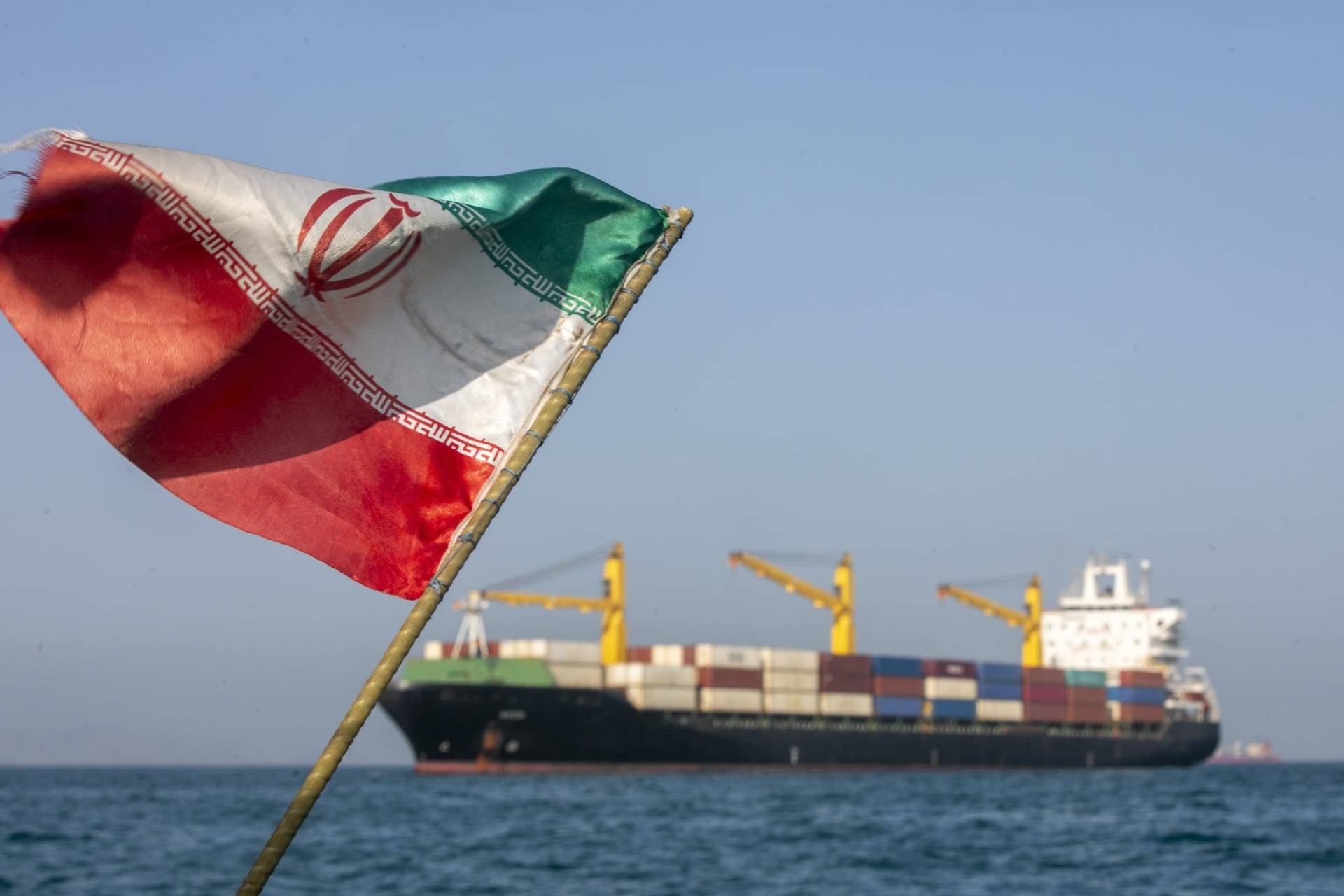 الاستخبارات الأميركية: إيران أثبتت قدرتها على إغلاق مضيق هرمز متى شاءت