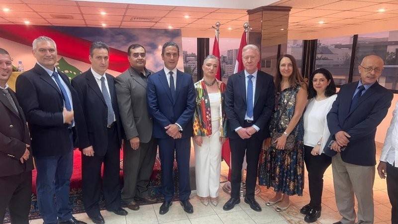 رجي من الأردن: التمسك بالدولة والعمل لوقف إطلاق النار