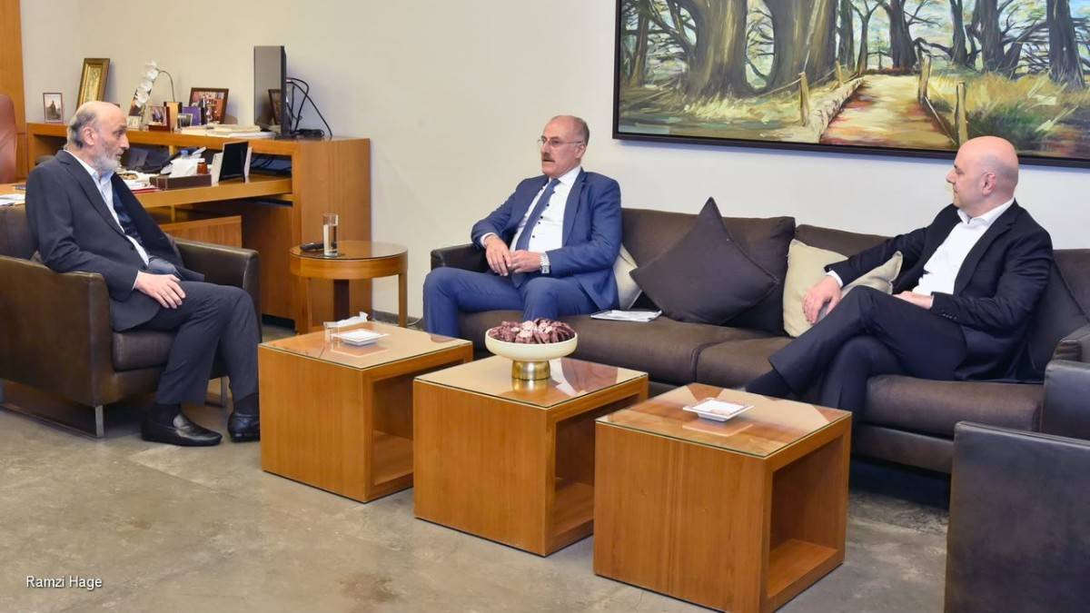 جعجع يبحث مع عبدالله مشروع التغطية الصحية الشاملة