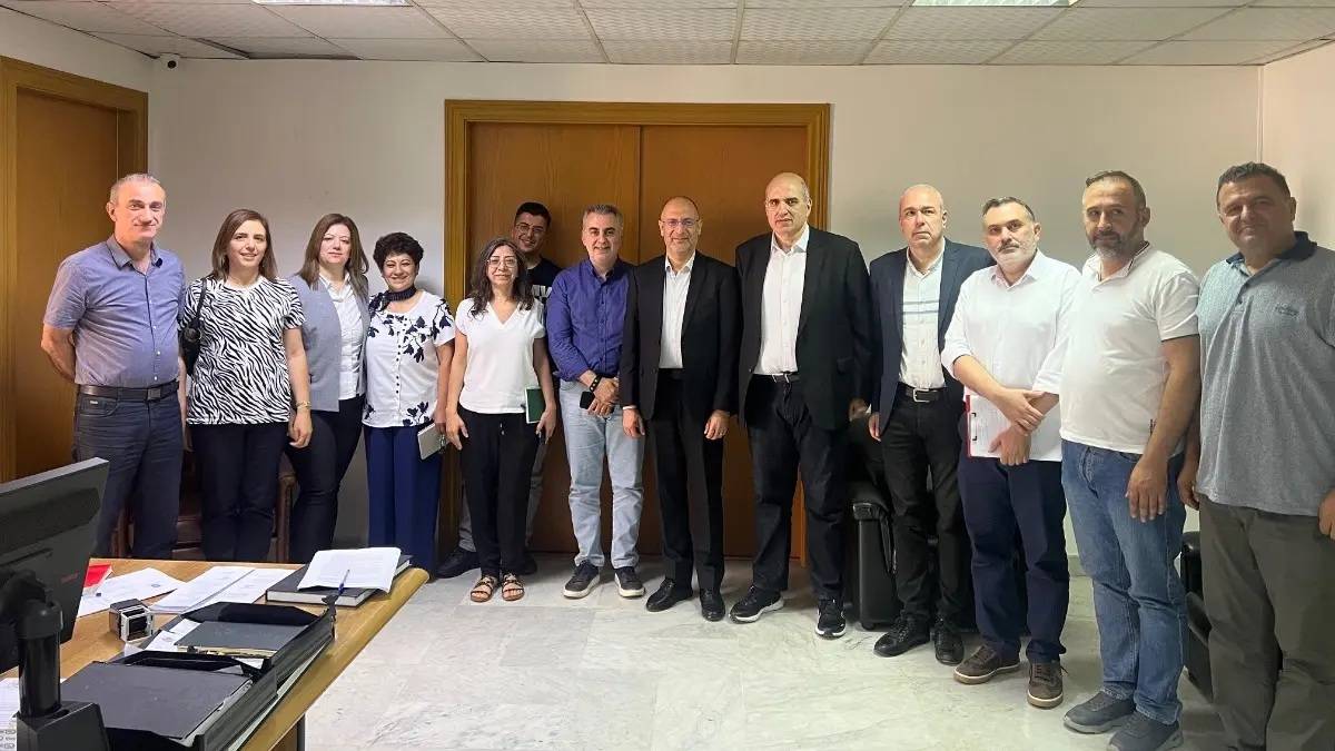 الزراعة والصناعة تبحثان خطة تعزيز سلامة الغذاء ومكافحة الغش