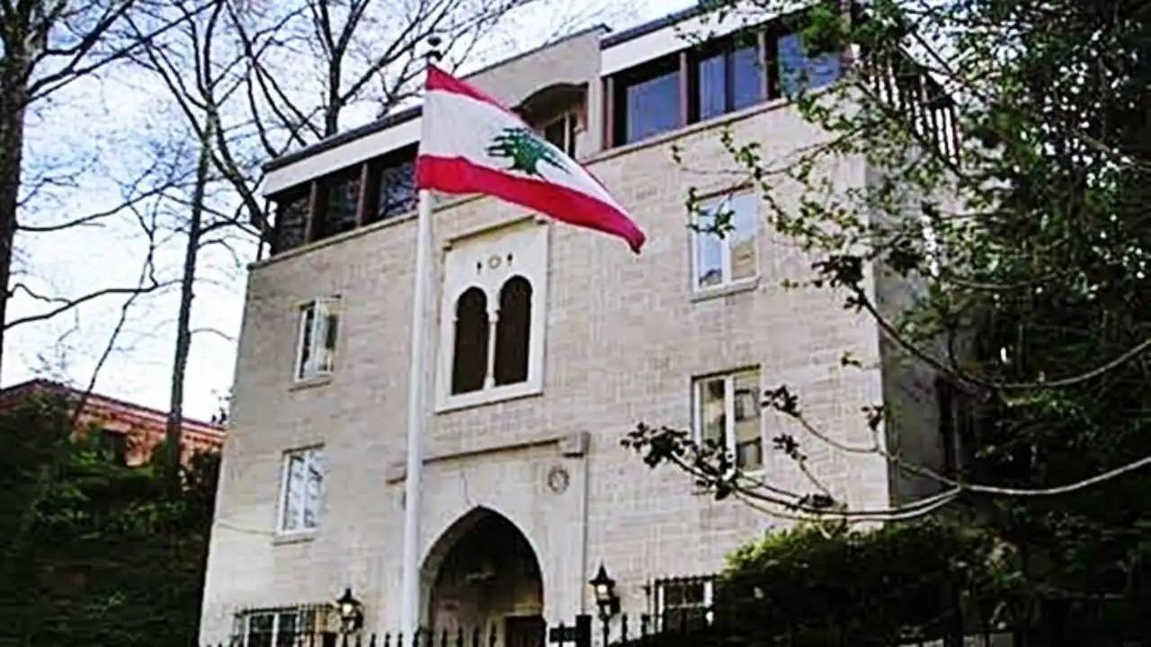 السفارة اللبنانية في واشنطن تعلن توقيع اتفاق إطار ثلاثي بين لبنان و"إسرائيل" وأميركا